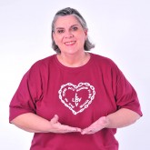 Ao participar da campanha do Natal Permanente da LBV, a atriz Nica Bonfim junta-se ao Time da Solidariedade para tornar o mundo mais solidário: 