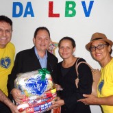 Cubatão, SP — Famílias são beneficiadas com cestas de alimentos doadas pela LBV no interior paulista.
