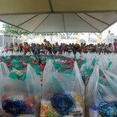 Campo Grande, MS — Por meio da campanha Natal Permanente da LBV — Jesus, o Pão Nosso de cada dia!, as famílias atendidas pela Instituição terão um fim de ano mais farto e feliz.
