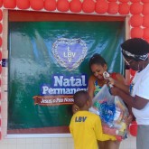 Juiz de Fora, MG — O grande sentido do Natal é a Solidariedade. E esse é um sentimento que deve ser exercido em todos os dias do ano! E ao doar para LBV, a sua contribuição ajuda a mudar a realidade de muitas famílias neste natal. A você, o nosso muito obrigado!
