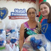 Paranaíba, MS — Cada cesta tem arroz, feijão, óleo, açúcar, leite em pó, macarrão, farinha de mandioca e de trigo, fubá, goiabada, gelatina, massa para bolo, extrato de tomate e sal. Itens essenciais e básicos para ajudar no sustento da família.