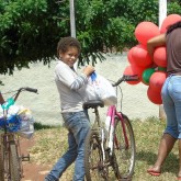 Campo Grande, MS — Centenas de famílias campo-grandenses levam a certeza de um Natal mais digno, feliz e sem fome, graças à doação em forma de cestas da Campanha de Natal da LBV.

