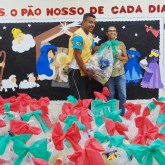 Uberaba, MG — Por meio da campanha Natal Permanente da LBV — Jesus, o Pão Nosso de cada dia!, as famílias atendidas pela Instituição terão um fim de ano mais farto e feliz.

 
