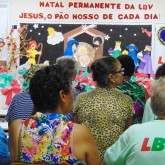 Uberaba, MG — Além do apoio diário oferecido nos projetos e programas socioeducacionais desenvolvidos pela Instituição, as famílias são contempladas pela campanha Natal Permanente da LBV — Jesus, o Pão Nosso de cada dia!.
 
