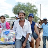 Buíque, PE — Todos os anos, a LBV garante um Natal mais feliz a milhares de famílias. Já é uma tradição a entrega de cestas de alimentos a famílias de baixa renda em todo o País! =]
