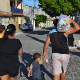 Aracaju, SE — Natal é época de união e solidariedade! A campanha de Natal da LBV leva às famílias a Solidariedade e a certeza de ceia farta com as cestas de alimentos.