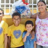 Recife, PE — A Legião da Boa Vontade levou esperança à milhares de famílias da capital pernambucana, com cestas de alimentos da campanha Natal Permanente da LBV — Jesus o Pão Nosso de cada dia!.

