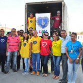 Poço Redondo, SE — A Legião da Boa Vontade contou com o apoio valoroso de voluntários para a entrega das cestas de alimentos para as famílias em situação de risco social.

 
