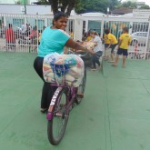 Ipatinga, MG — Após receber a cesta de alimentos da LBV, atendida expressa a certeza de que terá um Natal mais digno e feliz.
