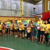 Santos, SP — As famílias que vivem em situação de vulnerabilidade social, e que já são atendidas pela LBV ao longo do ano, levam para os seus lares a certeza de uma mesa farta no Natal.
