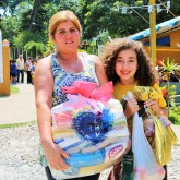 Mogi das Cruzes, SP — Todos os anos, a LBV garante um Natal mais feliz a milhares de famílias. Já é uma tradição a entrega de cestas de alimentos a famílias de baixa renda em todo o País! =]
