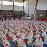 São José, SC — Todos os anos, a LBV garante um Natal mais feliz a milhares de famílias. Já é uma tradição a entrega de cestas de alimentos a pessoas de baixa renda em todo o país. #PrestaçãoDeContas
