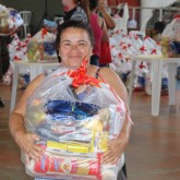 São José, SC — A satisfação em levar a cesta de alimentos e a certeza de um fim de ano mais digno é facilmente constatada no semblante dos atendidos da LBV.