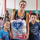 São José, SC — Natal é época de união e solidariedade! A campanha de Natal da LBV leva às famílias a Solidariedade e a certeza de ceia farta com as cestas de alimentos.