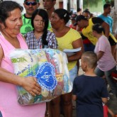 Catalão, GO - A Legião da Boa Vontade contou com o apoio valoroso de voluntários para a entrega das cestas de alimentos para as famílias em situação de risco social.
