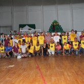 Passo Fundo, RS — Voluntários e autoridades da cidade felizes após a entrega de milhares de cestas de alimentos às familias atendidas pela LBV e por instituições parceiras.
