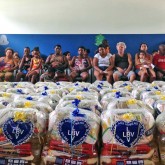 Ribeirão Preto, SP — Famílias do Bairro Vila Tecnológica receberam as cestas de Natal da LBV por meio da parceria entre LBV e CRAS (Centro de Referência da Assistência Social) 4.
