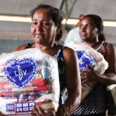 Santa Rosa do Tocantins, TO — Todos os anos, a LBV garante um Natal mais feliz a milhares de famílias. Já é uma tradição a entrega de cestas de alimentos a famílias de baixa renda em todo o País! =]

