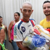Cubatão, SP — A Legião da Boa Vontade contou com o apoio valoroso de voluntários para a entrega das cestas de alimento às famílias em situação de risco social.
