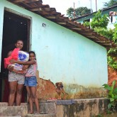 Bandeira, MG — Durante o Roteiro Solidária da LBV, muitos atendidos fazem questão de agradecer a cada pessoa que colabora com a Entidade. Em Minas Gerais, no Vale do Jequitinhonha, nós registramos muitas palavras de agradecimento e sorrisos de gratidão. Valeu, amigo colaborador!
