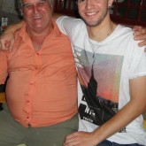 Ao meu avô querido Sebastião Pereira Ribeiro e ao meu irmão amado Willian Ribeiro da Cruz, que voltaram à Pátria da Verdade neste ano de 2018. Minhas vibrações de Amor e carinho, e a certeza que estarão no TBV, pois