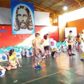 Santos, SP — Sob coordenação da educadora Lucimara Xavier, as crianças apresentaram a peça O sol e o vento, que fala sobre a importância do amor.
