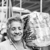 São Paulo, SP - Natal é época de união e solidariedade! A campanha de Natal da LBV leva às famílias a Solidariedade e a certeza de ceia farta com as cestas de alimentos.
