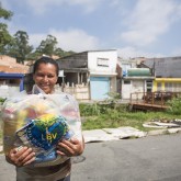 Poá, SP — Ao receberem suas cestas de alimentos, as famílias têm a certeza de que terão um digno fim de ano.

 
