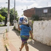 Poá, SP — Com esta campanha, que é permanente, a LBV uniu esforços com parceiros e com o povo brasileiro e vai beneficiar 50 mil famílias que vivem em situação de pobreza em todo o Brasil atendidas ao longo do ano pela Instituição e por organizações parceiras.

 
