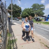 Poá, SP — Com esta campanha, que é permanente, a LBV uniu esforços com parceiros e com o povo brasileiro e vai beneficiar 50 mil famílias que vivem em situação de pobreza em todo o Brasil atendidas ao longo do ano pela Instituição e por organizações parceiras.
