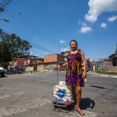 Brasilândia, SP — A entrega da cesta de alimentos é o coroamento de todas as atividades desenvolvidas pela Legião da Boa Vontade desde o início do ano.