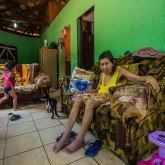 Famílias da Reserva Indígena Tenondé Porã, localizada em Parelheiros, na capital paulista, foram presenteadas com as cestas de alimentos da LBV.