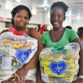 São Luís, MA — Com esta campanha, que é permanente, a LBV uniu esforços com parceiros e com o povo brasileiro e beneficiou mais de 50 mil famílias que vivem em situação de pobreza em todo o Brasil atendidas ao longo do ano pela Instituição e por organizações parceiras.
