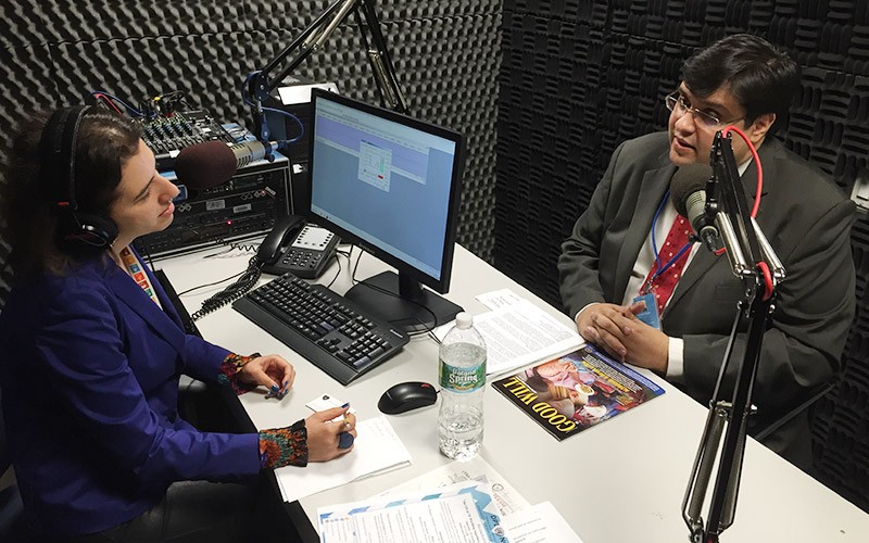Danilo Parmegiani is interviewed by UN Radio and highlights the art exhibition of the LGW.