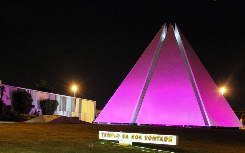 Resultado de imagem para outubro rosa templo da boa vontade