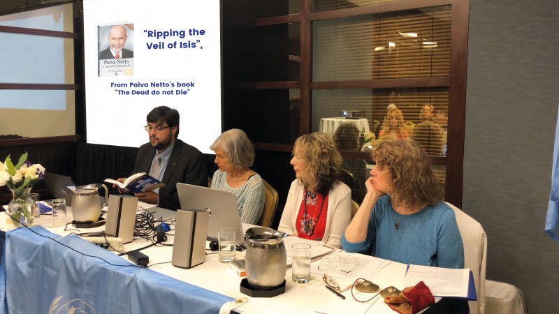 In his speech about the spiritual work of the United Nations, Danilo Parmegiani from the LGW, reads the article&nbsp;<em>“Ripping the veil of the Ísis”,&nbsp;</em>from the book&nbsp;<em>Os mortos não morrem</em> (The Dead Do Not Die) of author Paiva Netto.