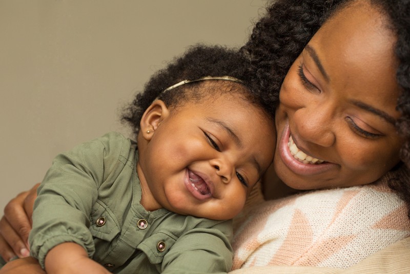 Laços espirituais entre mãe e filho | religiaodedeus.org