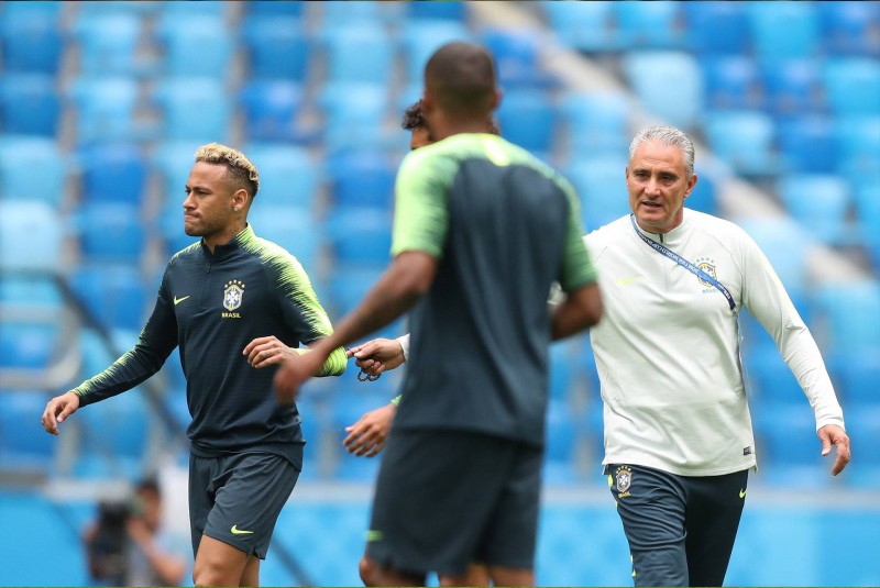 Brasil Enfrenta Costa Rica Em Busca Da Primeira Vitória