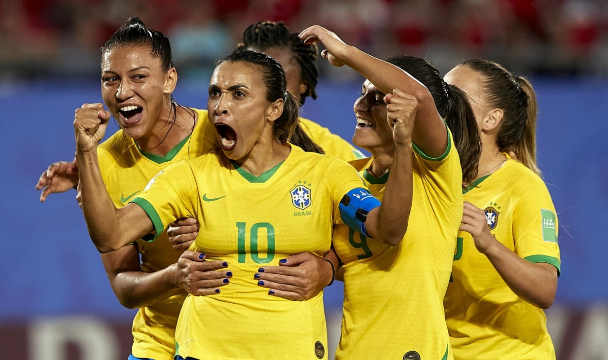 Em busca de oitava taça, Pia faz convocação para Copa América feminina