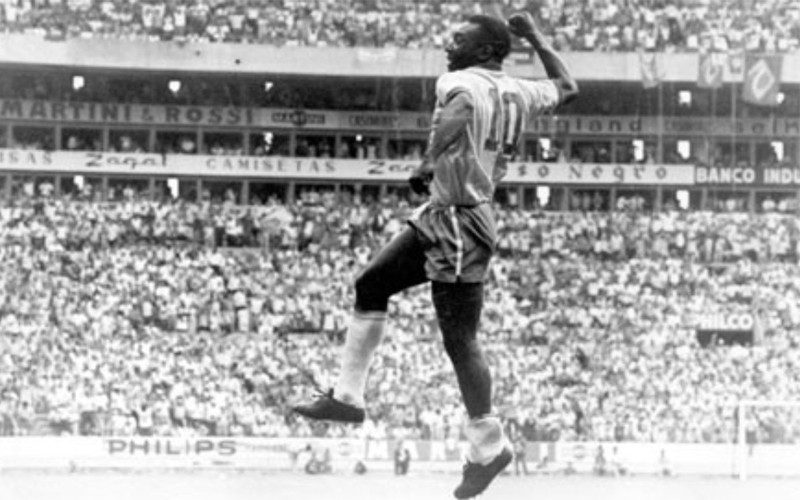 Pelé e os 20 maiores jogadores de futebol brasileiros de todos os tempos -  Sec. Nacional do Esporte, Lazer e Inclusão Social